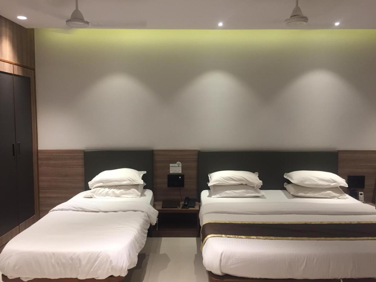 Regenta Inn Palacio De Goa, Panjim パナジ エクステリア 写真